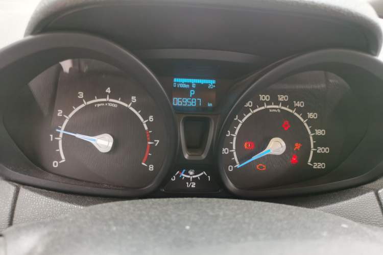 Used Ford EcoSport 2013 1.5L Automatic Fashion Model