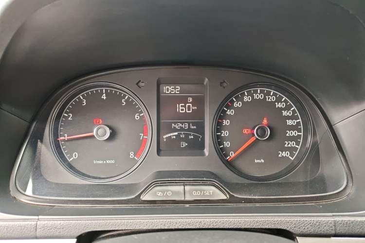 Used Volkswagen Lavida 2013 Revised Classic 1.6L Manual Fashion Edition
