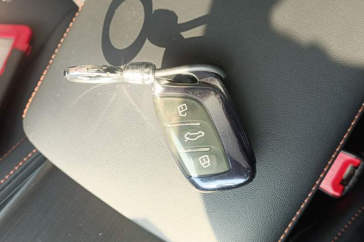 Used Roewe RX5 2023 1.5T Elite Edition