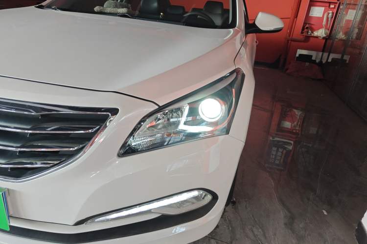 Used Hyundai Mistra 2014 1.8L Automatic Smart GLS