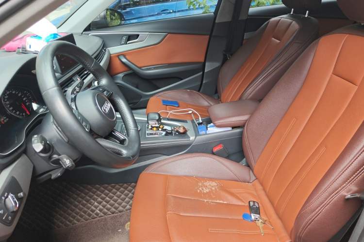 Used Audi A4L 2018 30th Anniversary Edition 40 TFSI Trendy Model