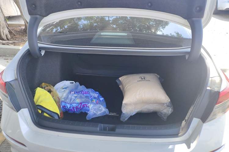 Used Honda Civic 2022 240TURBO CVT Dynamic Edition
