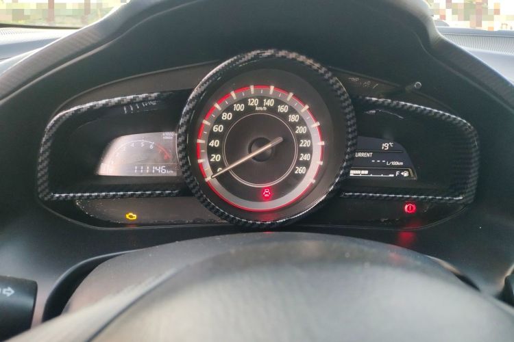 Used Mazda 3 Axela 2014 Sedan 1.5L Manual Comfort Model
