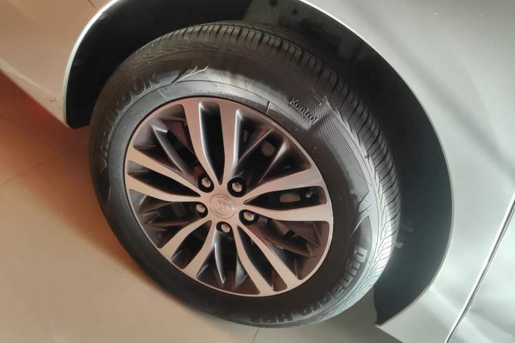 Used Buick GL8 2021 ES Land Cruiser 653T Luxury Edition