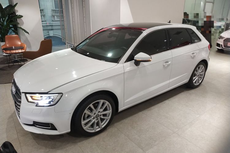 Used Audi A3 2020 Restyled Sportback 35 TFSI Entry-Level China VI Emission Standard

