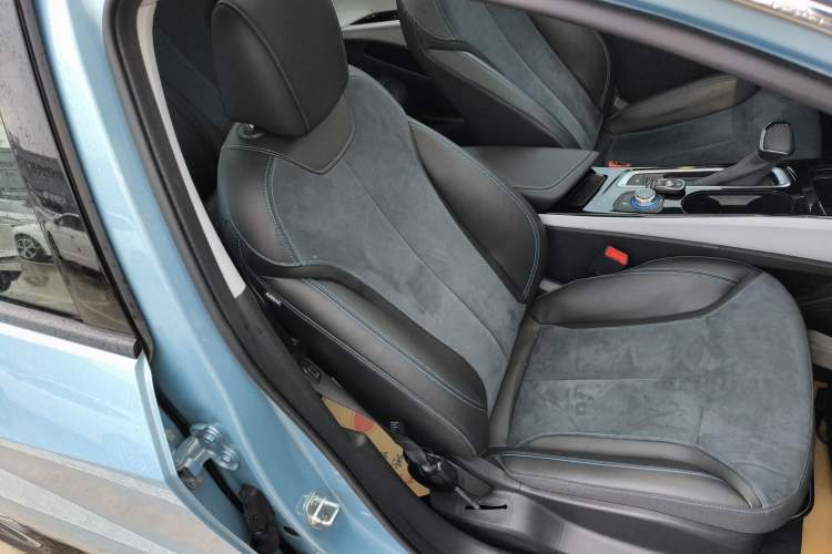 Used Buick Velite 6 2020 Connected Smart Enjoyment PLUS Right Front Seat