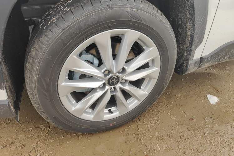 Used Toyota Corolla Cross 2026 Model 2.0L Pioneer Edition Left Front Wheel Hub