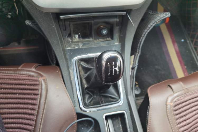 Used Geely Auto Emgrand 2016 Sedan 1.5L Manual Upward Edition