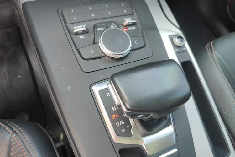 Used Audi Q5L 2020 Revised 40 TFSI Prestige Edition