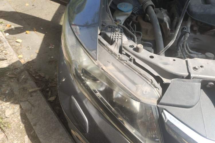 Used Honda Civic 2012 1.8L automatic luxury edition
