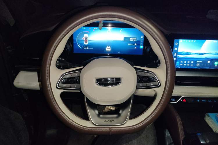 Used Geely Auto Monjaro L 2021 2.0TD DCT EVO Two-Wheel Drive Prestige Version Steering Wheel