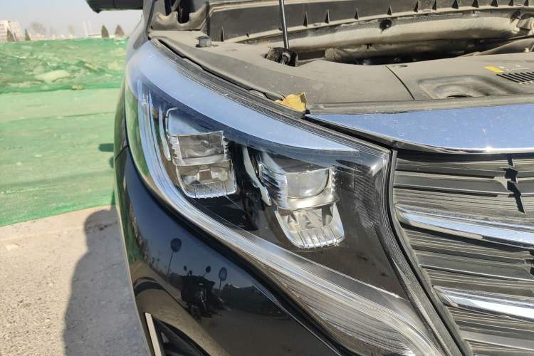 Used GAC Trumpchi M8 2023 Lingxiu Series 390T Prestige Edition Right Front Headlight