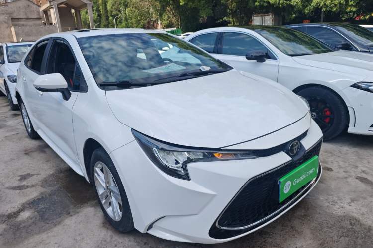 Used Toyota Levin 2022 185T CVT Luxury Edition Front Right 45 Deg