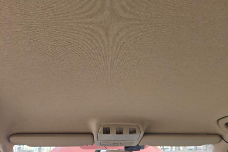 Used Skoda Fabia 2014 1.4L Manual Crystal Edition