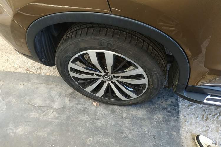 Used GAC Trumpchi GS4 2016 235T G-DCT Luxury Edition Exterior 5