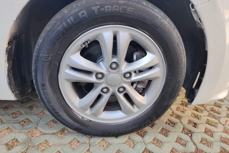 Used Kia Forte 2019 1.6L Manual Comfort Edition China VI Standard Right Front Wheel Hub