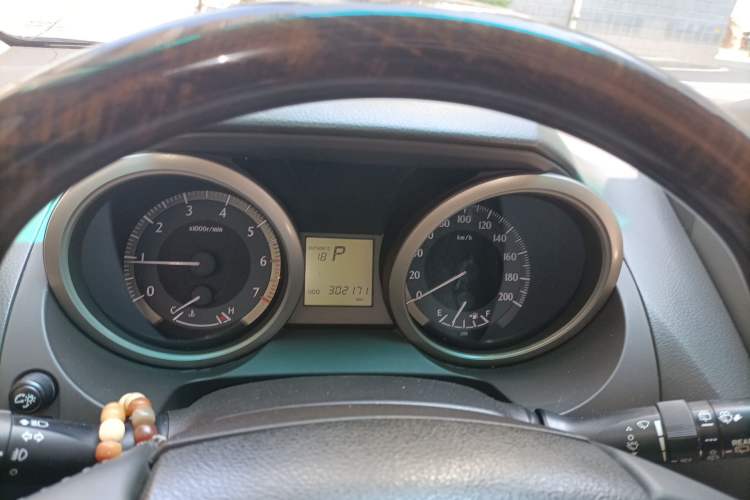 Used Toyota Prado 2012 2.7L Automatic Middle East Version