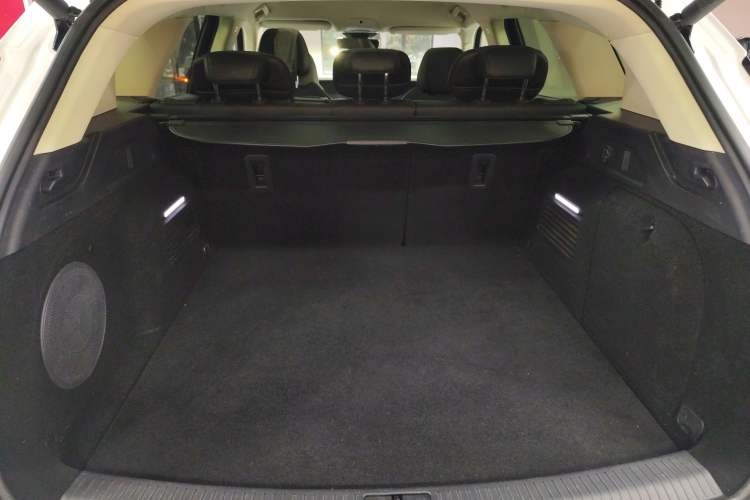 Used VOYAH FREE 2021 Four-Wheel Drive Extended-Range First Edition Commemorative Edition Exclusive Luxury Package
