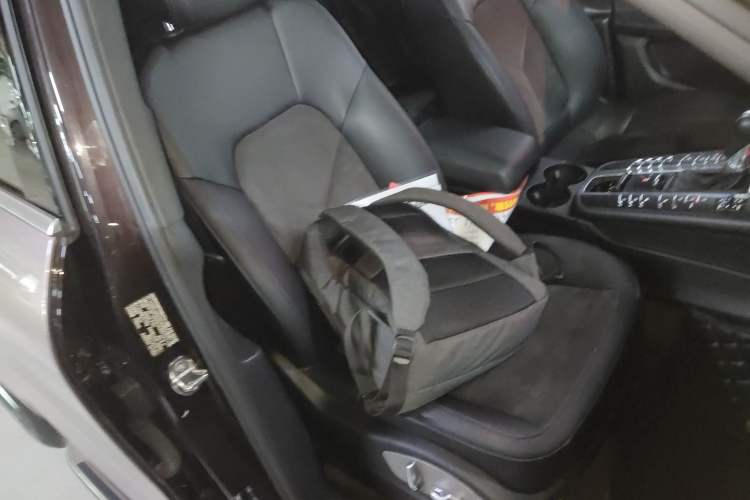 Used Porsche Macan 2018 Macan 2.0T