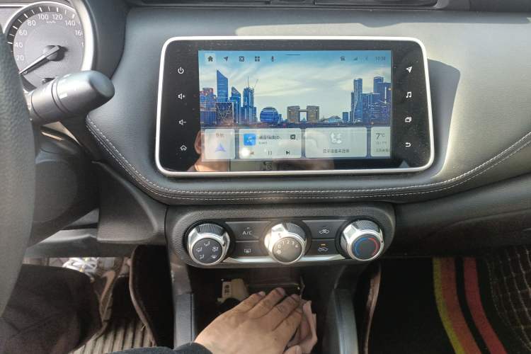 Used Nissan Kicks 2020 1.5L XV CVT Smart Connect Luxury Edition