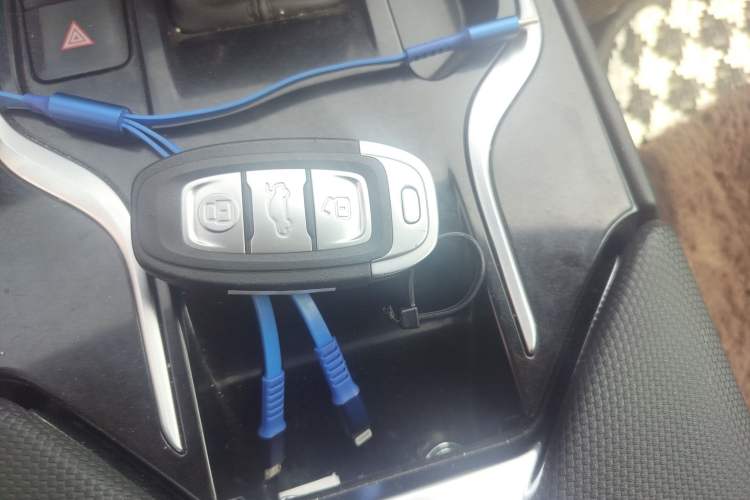 Used Hongqi E-QM5 2023 620km PLUS Interior 1