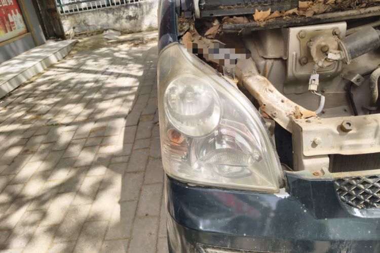 Used Wuling Rongguang 2011 1.2L Base Version
