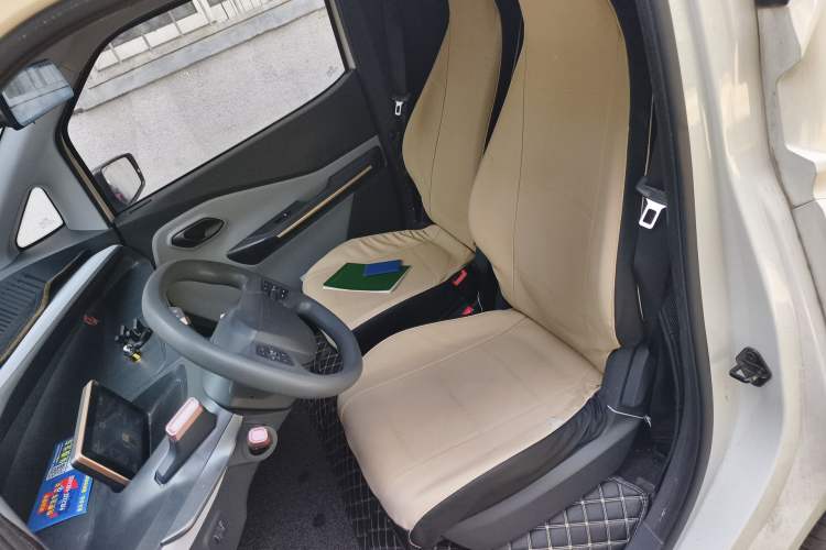 Used Baojun E200 2019 250KM Smart Drive Edition
