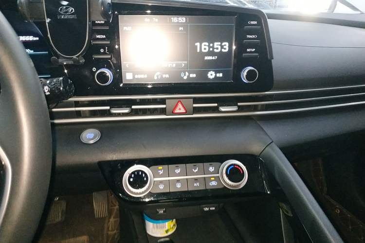 Used Hyundai Elantra 2022 1.5L CVT GLX Elite Edition
