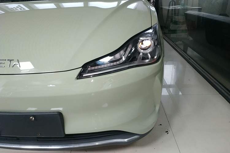 Used NETA V 2022 Chao 400 Lite Left Front Headlight