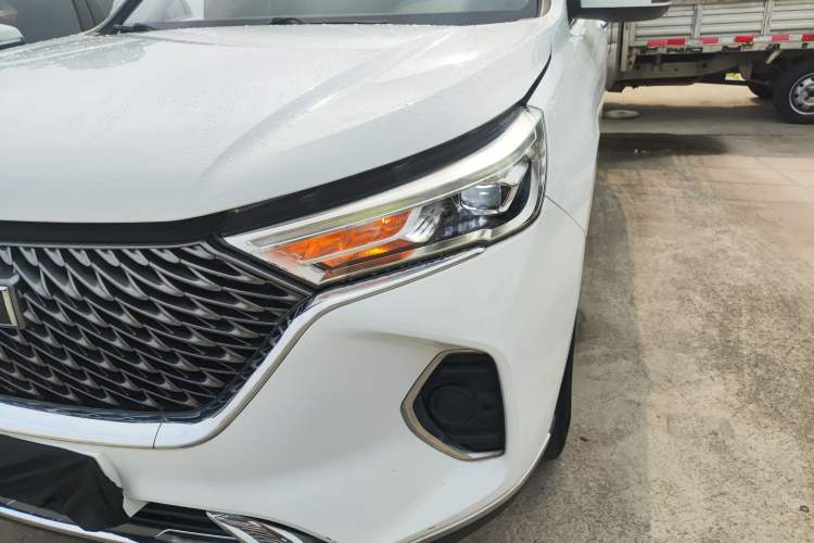 Used Haval M6 2021 PLUS 1.5T DCT Elite Smart Connectivity Model
