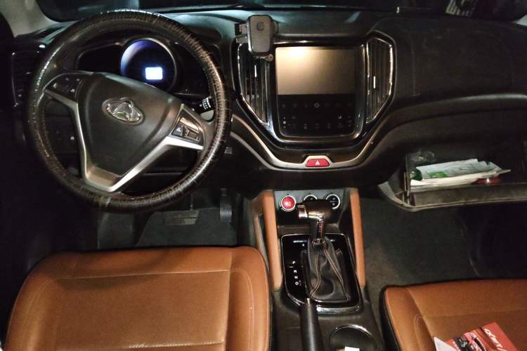 Used CHANGAN OSHAN CX70 2017 CX70T 1.5T Automatic Zunqing Edition
