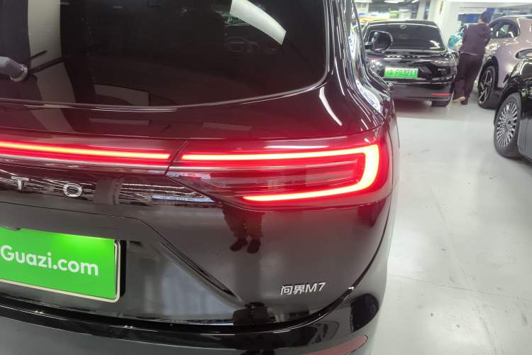 Used Hima AITO M7 2024 1.5T Intelligent Driving 4WD Max Edition 5 Seats Exterior 3