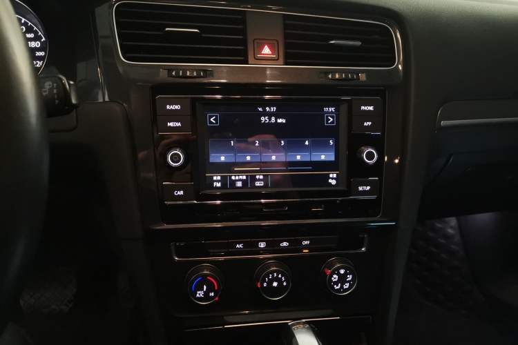 Used Volkswagen Golf 2017 230TSI Automatic Comfort Edition – Celebrating Milestone of One Million Units
