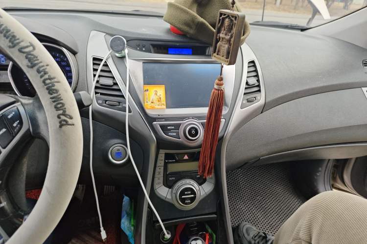 Used Hyundai Elantra (5th Generation / Langdong) 2015 1.6L Automatic Luxury Model
