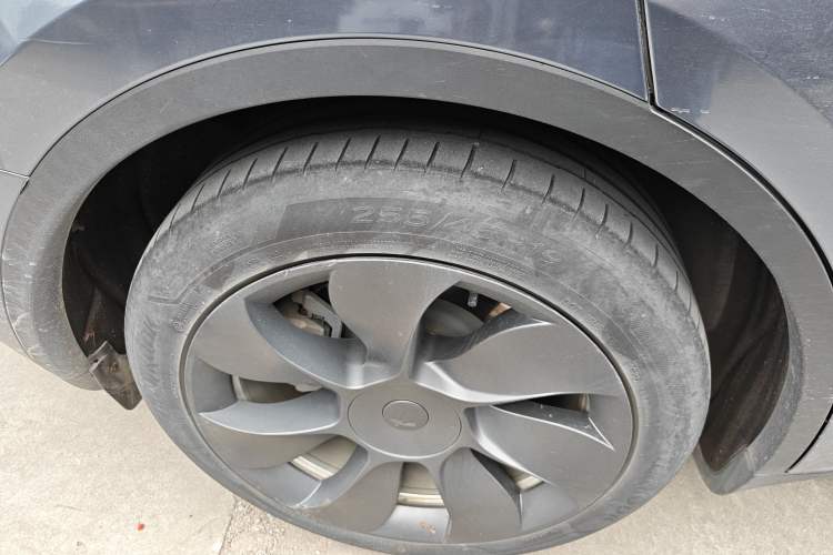 Used Tesla Model Y 2022 Rear-Wheel-Drive Version