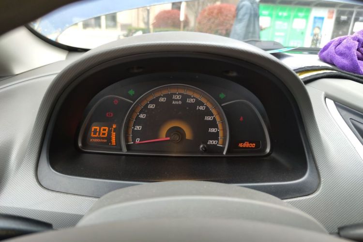 Used Chevrolet Sail 2013 Sedan 1.2L Manual Fashionable Happiness Edition
