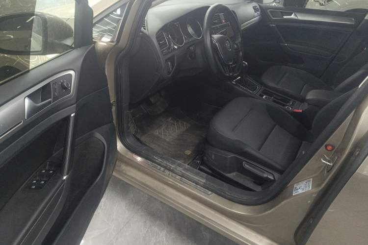 Used Volkswagen Golf 2020 Zhiai Edition 280TSI DSG Comfort Model
