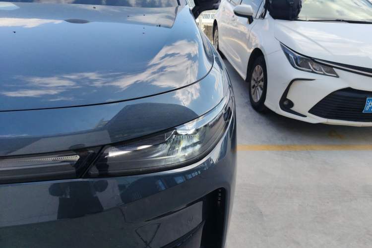 Used Leapmotor C16 2026 Pure Electric 630 LiDAR Zhizun Edition 5 Seats
