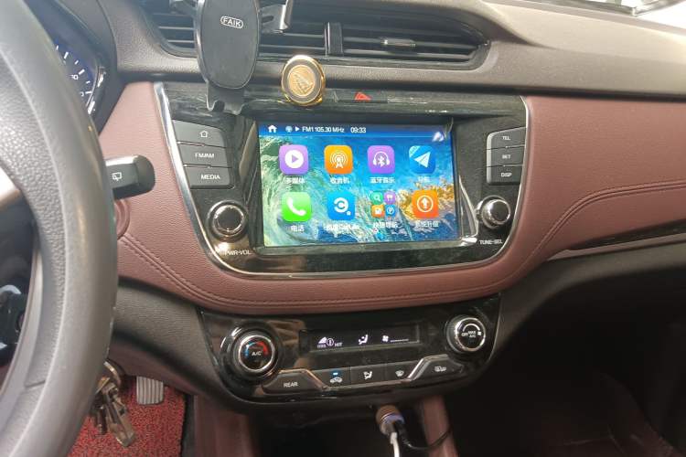 Used CHANGAN Lingxuan 2017 1.6L Manual Happiness Edition
