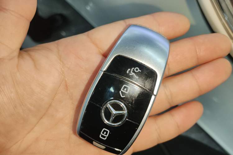 Used Mercedes-Benz E-Class 2020 Restyled E 300 L Sporty and Stylish Edition