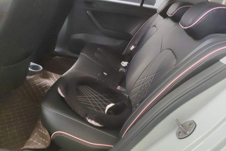 Used Jetta VA3 2021 1.5L Manual Entry-Level Version Interior 4