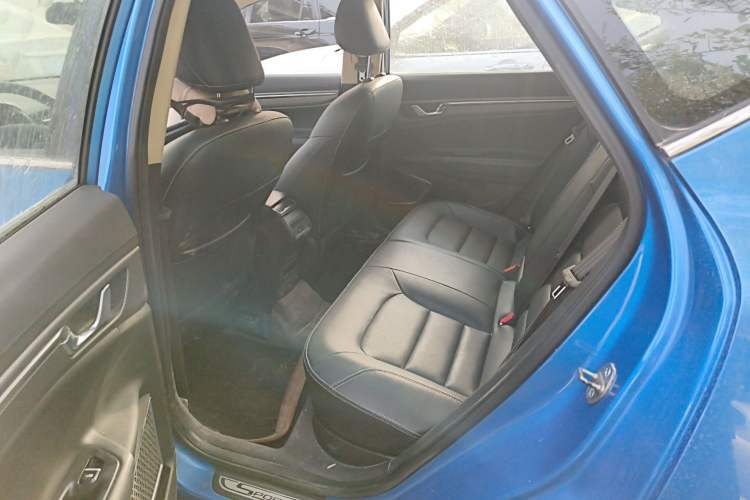 Used Geely Auto Emgrand GS 2016 Sports Edition 1.8L Manual LingShang Model
