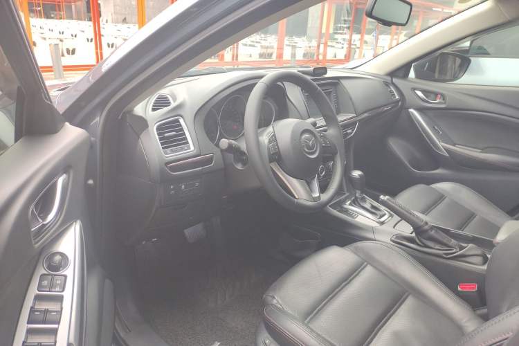 Used Mazda Atenza 2015 2.5L Blue Sky Sport Edition Driver Seat