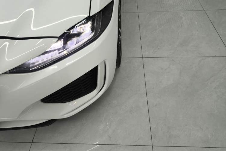 Used Jaguar XEL 2020 2.0T 200 PS R-DYNAMIC S Advanced Sport Edition
