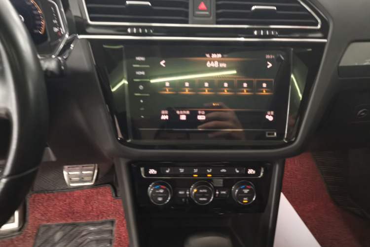 Used Volkswagen Tiguan L 2021 330TSI Automatic Two-Wheel Drive R-Line Flagship Edition
