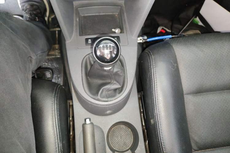 Used Volkswagen Touran 2015 1.4T Manual Fashion Edition 5-Seater
