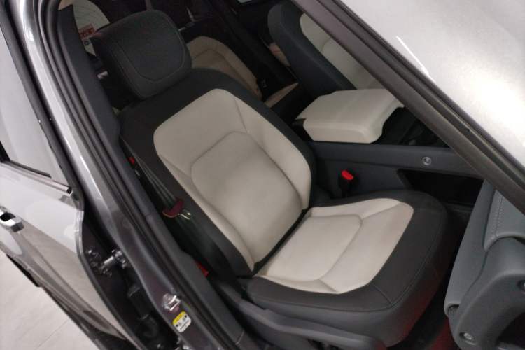 Used Land Rover Defender 2024 110 3.0T P400 X-DYNAMIC HSE
