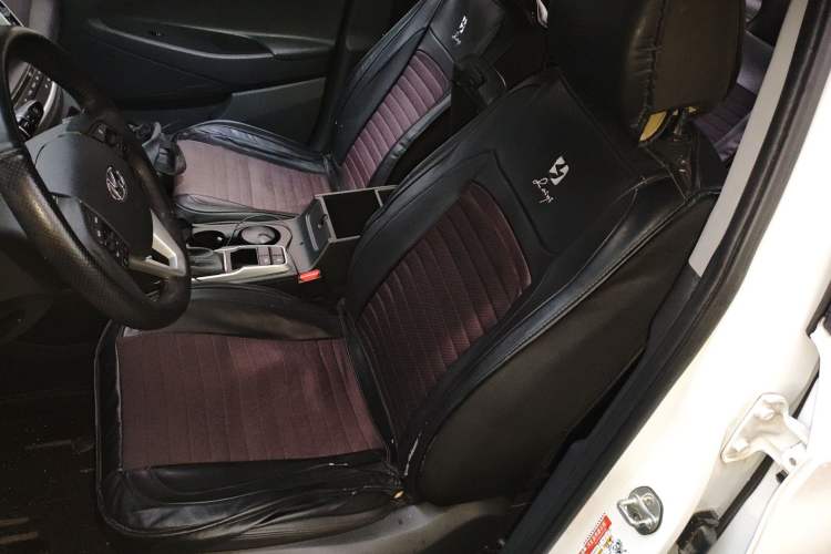 Used Hyundai Tucson 2018 1.6T Dual-Clutch Two-Wheel Drive 15th Anniversary Special Edition Left Front Seat