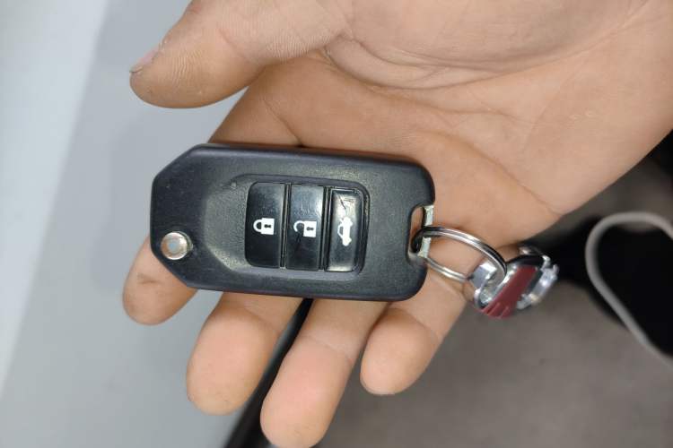 Used Honda Vezel 2017 1.5L CVT 2WD Comfort Model
