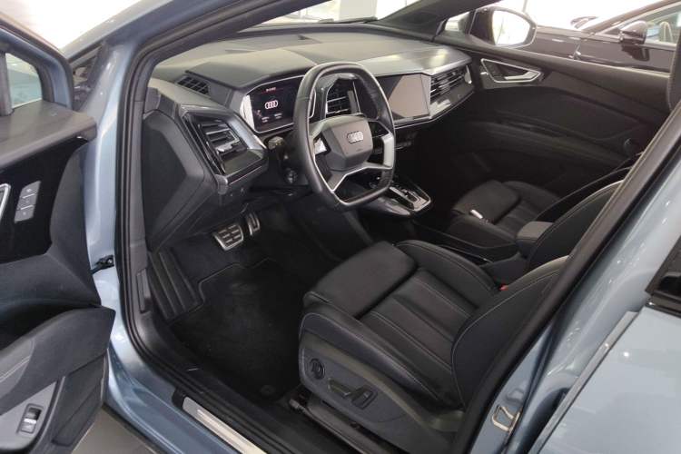 Used Audi Q4 e-tron 2024 50 e-tron quattro Creation Edition Midnight